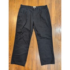 Pantalones de vestir chinos St. Johns Bay para hombre 36x29 fácil cuidado sin hierro plisados negros delanteros
