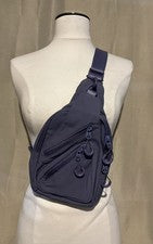 Bandolera pequeña ~ púrpura ~ lila ~ nueva ~ varios compartimentos