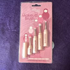 Juego de brochas de maquillaje 4 en 1 GINA beauty cabezales intercambiables beige rosa COS1537