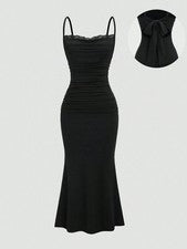 Elegante maxivestido negro con ribete de encaje y hombros descubiertos