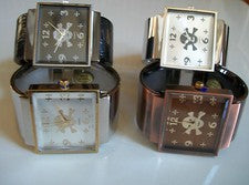 RELOJES INFORMALES BRAZALETE MODA CALAVERA ACABADO NEGRO PLATA Y ORO, ORO ROSA, ACABADO NEGRO