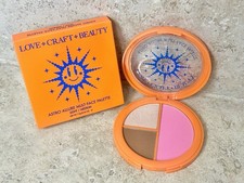 Paleta Multi-Face LOVE+CRAFT+BEAUTY Astro Allure, Ligera/Mediana, Tamaño Completo (NUEVA EN CAJA)