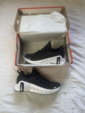 Mujer Nike Free Metcon 6 Entrenadores para Correr 'Negro/Blanco' Talla UK 5 Totalmente Nuevos