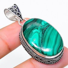 Colgante de joyería de piedras preciosas de malaquita hecho a mano 1,97"