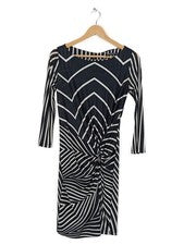 Vestido Rinascimento T. 36 negro blanco rayas elegante