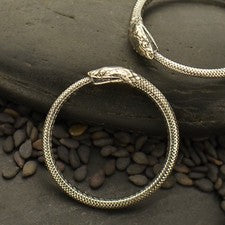Anillo Ouroboros Plata Esterlina 925 Serpiente Comedor Cola Gótico Reino Unido Talla J L N P R T