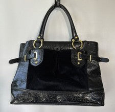 Bolso de Mano Vinilo Cocodrilo Repujado con Textura de Pelo de Becerro Negro/Dorado Doble Asa