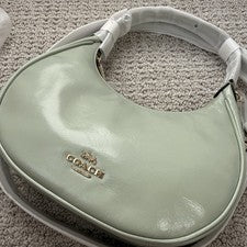 SELLADO* Bolso de Hombro Coach Emily Cuero Esmaltado DORADO/VERDE PISTACHO CLARO CDX24