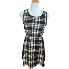 Nuevo con etiquetas Vestido Para Mujer Albaricoque Lane Boutique Jella Alta Costura Ciudad Elegante - Talla S