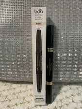 Iluminador y corrector con flash y filtro de belleza de mil millones de dólares - Luz - 1,90 g