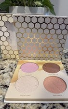 Paleta iluminadora Beauty Bakerie leche miel nueva en caja