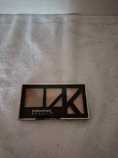 Maquillaje facial Kardashian Beauty contorno facial moyen/france medio profundo