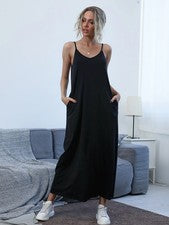 Vestido largo de mujer con bolsillos inclinados y tirantes de espagueti