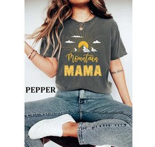 Camiseta cómoda estilo años 70 Mountain Mama personalizada