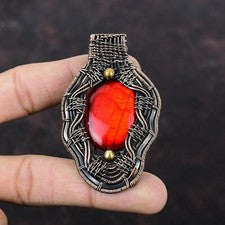 Joyería de labradorita de fuego rojo regalo de cobre para amigo colgante envuelto en alambre 2,91"