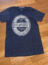 NUEVO CON ETIQUETAS CAMISETA SONOMA GRAPHIC CUELLO REDONDO talla Pequeña