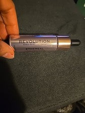 Iluminador líquido etéreo líquido Revolution