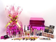 Caja de belleza maquillaje premium L'Oréal cesta de regalo de lujo para ella