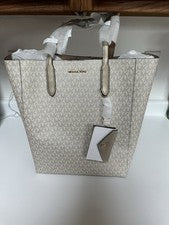 Bolso de Mano Michael Kors Vincent Cuero Dorado Pálido Lg y Bolso Antipolvo Precio de Venta sugerido por el fabricante