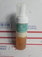 Limpiador facial hidratado para el cuidado de la piel con leche y miel Bee-Alive Bee 5,4 oz