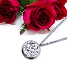 Aromatherapy Essential Oil Diffuser Necklace Perfume Pendant Infuser