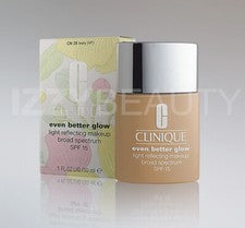 Base de maquillaje Clinique Even Better Glow FPS 15 NUEVA EN CAJA - Elige tu color