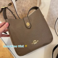 Bolso Bandolera Coach Hadley Mini CAL60 Dorado/Piedra Oscura Nuevo con Etiquetas