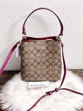 NUEVO CON ETIQUETAS Coach Mujer BOLSO CUBO PEQUEÑO CIUDAD EN LONA EXCLUSIVA Vilolet Brillante