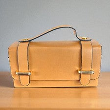 Bolso de mano para mujer de cuero italiano de diseñador - marrón lirio