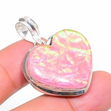 Colgante de piedras preciosas rosa australiano triplete ópalo en forma de corazón joyería hecha a mano 1,7"