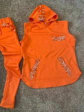 Conjunto de camisa con capucha y pantalón jogger estilo tanque ribete naranja naranja personalizado JD Fashion