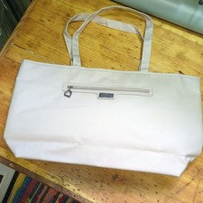 Bella Russo - Bolso de Mano Beige Imitación Cuero - Bolso de Viaje Fin de Semana Nuevo sin Etiquetas