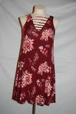 Jr Mujer VESTIDO RECTO BORGOÑA Rosas Melocotón V CUELLO Y ESPALDA Correas RUE 21 Talla S