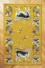 Alfombra de seda de lana acolchada vintage amarilla floral diseño de serpiente tigre hecha a mano amarilla