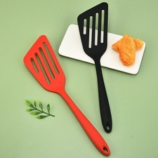 Pala de cocina de silicona roja apta para alimentos resistente al calor hasta 230C 34,5 cm