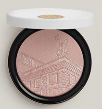 Polvo iluminador facial y ojos Hermes Poudre 24 Faubourg 02 o iluminador de rosas