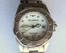 Vintage TECHNOS SKY DIVER 150m - esfera blanca rara - buen estado