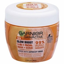 Mascarilla facial y exfoliante de albaricoque Garnier Skin Active Glow Boost 2 en 1 6,76 OZ