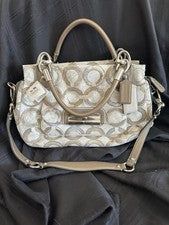 Bolso hobo de hombro Coach nuevo con etiquetas de colección 2010 Kristin beige lentejuelas 16777