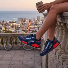 Adidas NMD_R1 Spectoo GZ9262 Boost Zapatos Para Hombre 12 Crew Azul Marino Rojo Solar Nuevo Sin Caja Raro