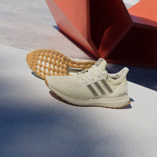 Adidas Mujer Ultraboost 1.0 ADN Zapatos para Correr Talla 8.5 Reino Unido Talla 7 $180