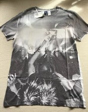 Camiseta de hombre de moda.