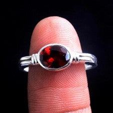 Anillo de plata de ley 925 granate bohemio hecho a mano todas las tallas SR184