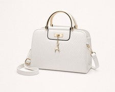 Cartera blanca para mujer con asa superior herrajes dorados acento rectangular