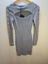 Vestido Suéter Hera Collection Gris Manga Larga Recortado Bodycon Elegante Pequeño Nuevo con Etiquetas