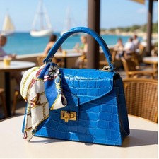Bolso de mano para mujer de cuero italiano de diseñador - azul Nala