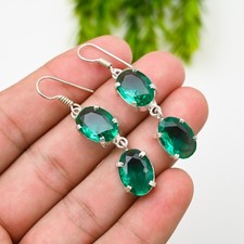 Pendiente de joyería hecha a mano de plata de ley 925 con piedras preciosas de esmeralda creado en laboratorio regalo