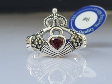 Anillo de plata esterlina gema granate marcasita Claddagh nudo celta diseñador