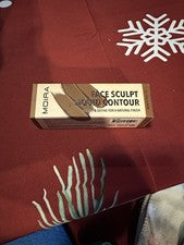 Tono de contorno líquido y esculpido facial Moira Beauty 400 cacao