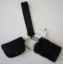 Muñequera Lululemon LW9FROS negra con doble bolsa *Vellón de felpa